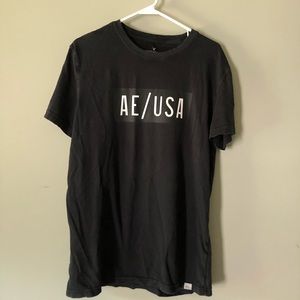 American Eagle Graphic Tee - Size M